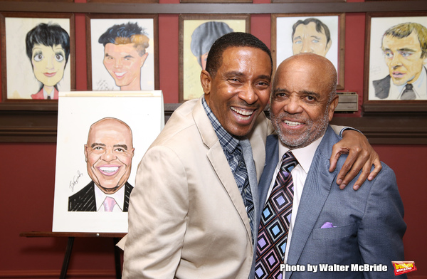 Photo Coverage: MOTOWN's Berry Gordy gets His Place on the Walls of Sardi's! Image