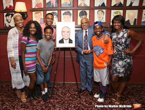Photo Coverage: MOTOWN's Berry Gordy gets His Place on the Walls of Sardi's! Image