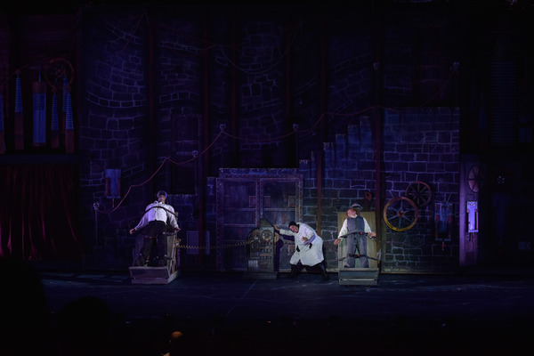 Photo Flash: First Look at Robert Petkoff, Stephanie Gibson, Steve Rosen and More in YOUNG FRANKENSTEIN at The Muny Image