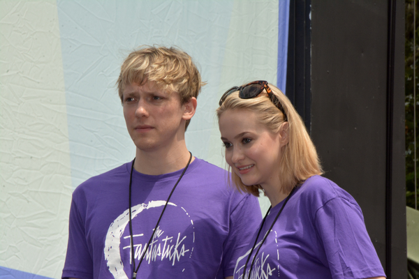 Photo Coverage: Casts of MOTOWN, CHICAGO & More Return to Broadway in Bryant Park! 