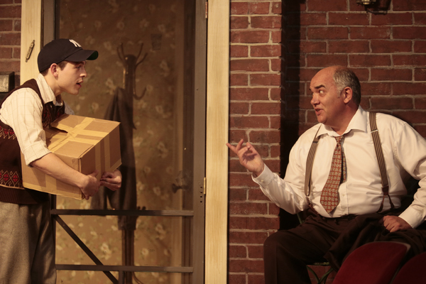 Photo Flash: First Look at BRIGHTON BEACH MEMOIRS, Opening Tonight at Virginia Rep Image