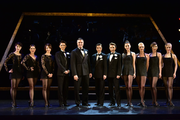 Photo Flash: Worlds Collide When Takarazuka CHICAGO Meets Broadway Cast! Image