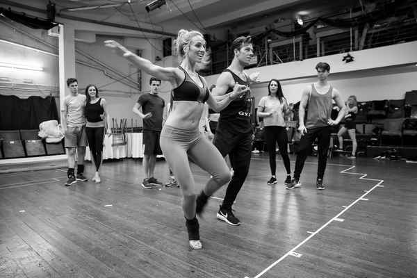 Photo Flash: DIRTY DANCING On Tour In Rehearsal Image
