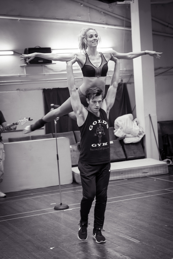 Photo Flash: DIRTY DANCING On Tour In Rehearsal Image