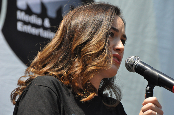 Photo Coverage: Casts of PARAMOUR, LES MIZ & More Bring it Home to Bryant Park Image