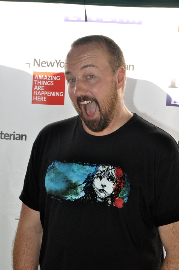 Photo Coverage: Casts of PARAMOUR, LES MIZ & More Bring it Home to Bryant Park Image