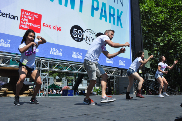 Photo Coverage: Casts of PARAMOUR, LES MIZ & More Bring it Home to Bryant Park Image