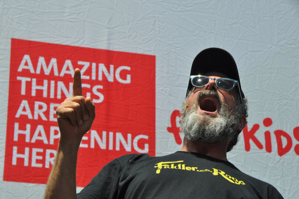 Photo Coverage: Casts of PARAMOUR, LES MIZ & More Bring it Home to Bryant Park Image
