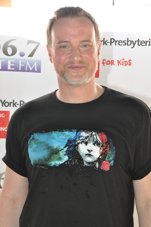 Photo Coverage: Casts of PARAMOUR, LES MIZ & More Bring it Home to Bryant Park Image