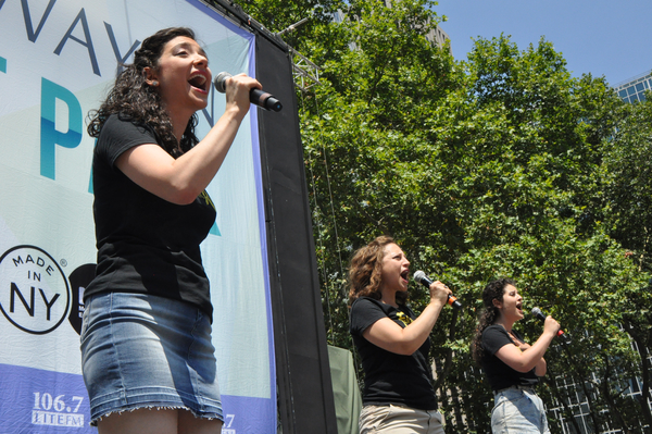 Photo Coverage: Casts of PARAMOUR, LES MIZ & More Bring it Home to Bryant Park Image