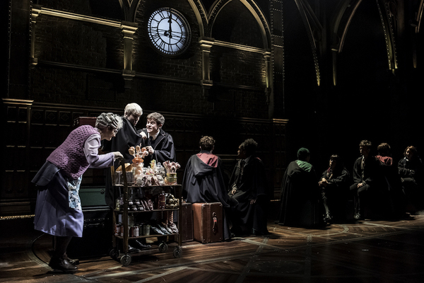 Sandy McDade (Trolley Witch), Anthony Boyle (Scorpius Malfoy), Sam Clemmett (Albus Po Photo