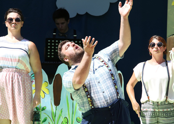 Photo Flash: First Look at A YEAR WITH FROG & TOAD at Cape Rep's Outdoor Children's Theater Image
