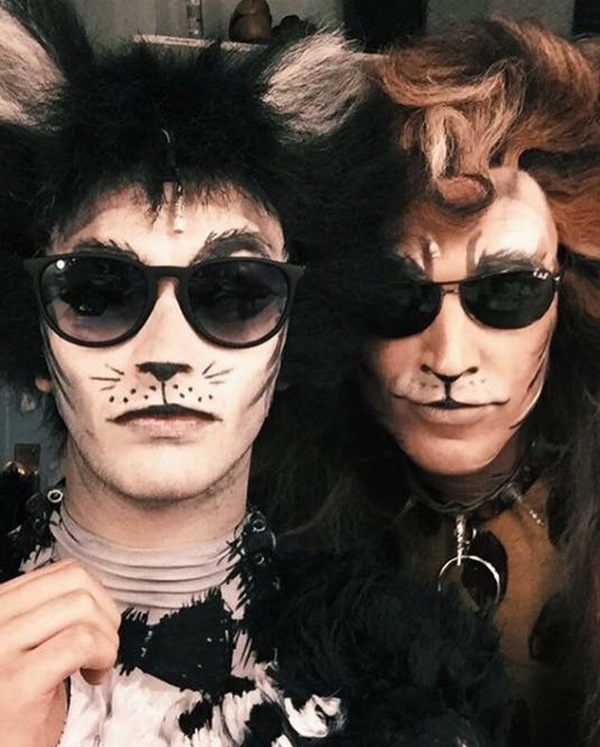 Photo Flash: Jellicle Cats Come Out to Play for Saturday Intermission Pics!  Image