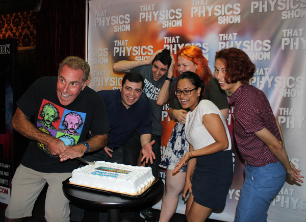 Photo Flash: THAT PHYSICS SHOW Celebrates 100th Performance Off-Broadway Image