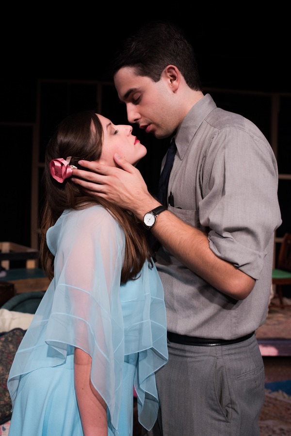 Photo Flash: First Look at THE GLASS MENAGERIE at The City Theatre 