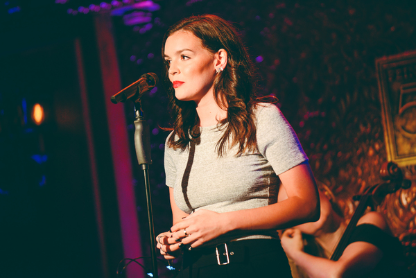 Photo Flash: Jennifer Damiano Makes Stunning Solo Debut at Feinstein's/54 Below Image