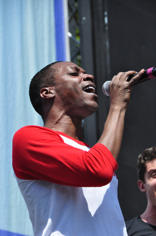 Photo Coverage: Casts of GREAT COMET, WAITRESS & More Arrive at Broadway In Bryant Park! Image