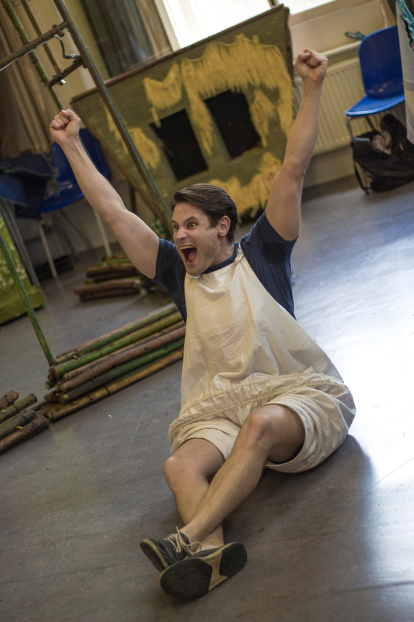 Photo Flash: 3 LITTLE PIGS TOUR in Rehearsal 