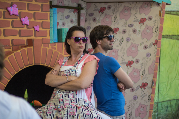 Photo Flash: 3 LITTLE PIGS TOUR in Rehearsal Image