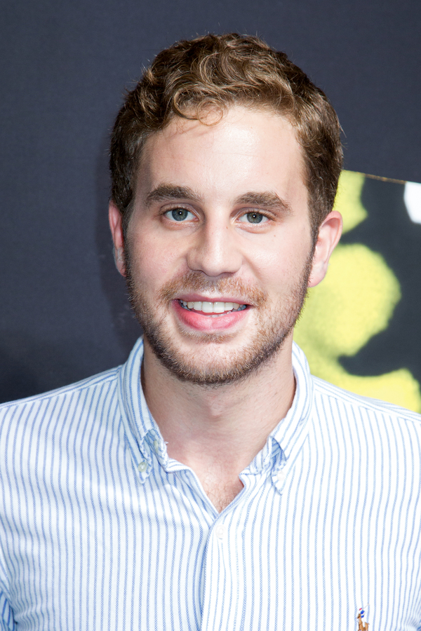 Photo Coverage: On the Red Carpet for Opening Night of CATS! Image