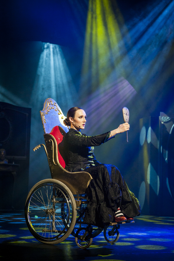 Photo Flash: First Look at Wayne Scott Kermond, Ashleigh O'Brien and More in the Australian Non-Professional Production of WICKED  Image