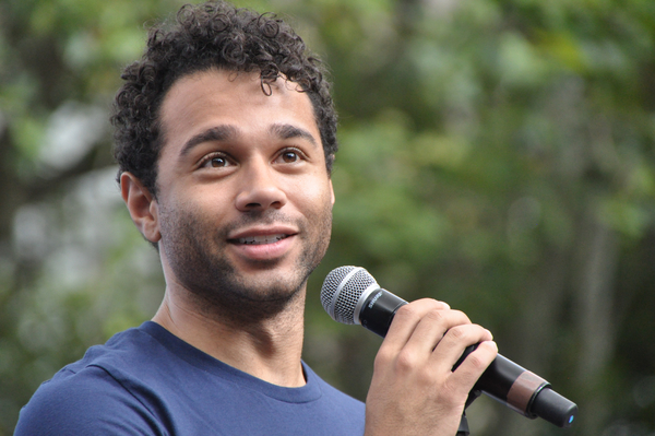 Photo Coverage: HOLIDAY INN, AN AMERICAN IN PARIS & More Perform at Broadway in Bryant Park! 