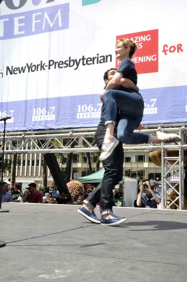 Photo Coverage: HOLIDAY INN, AN AMERICAN IN PARIS & More Perform at Broadway in Bryant Park!  Image