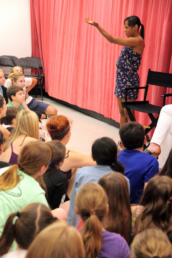 Photo Flash: Tony Winner Nikki M. James Visits Broadway Artists Alliance Image
