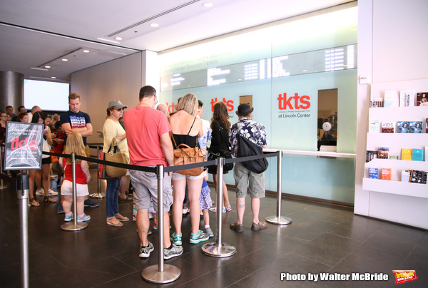 Photo Coverage: New TKTS Booth Pops Up at Lincoln Center  Image