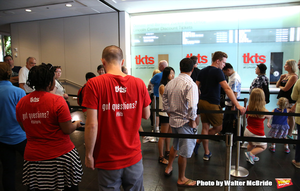 Photo Coverage: New TKTS Booth Pops Up at Lincoln Center  Image