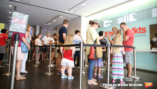 Photo Coverage: New TKTS Booth Pops Up at Lincoln Center  Image