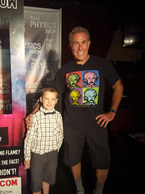 Photo Flash: Iain Armitage Stops By THAT PHYSICS SHOW Image
