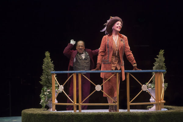 Photo Flash: First Look at Matt Loehr, Kristie Kerwin, HollyAnn Butler and More in NICE WORK IF YOU CAN GET IT at Music Circus Image