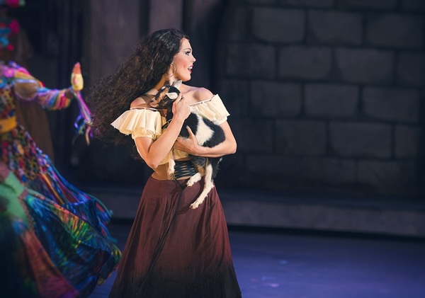 Photo Flash: First Look at THE HUNCHBACK OF NOTRE DAME Outside at Tuacahn Amphitheatre 