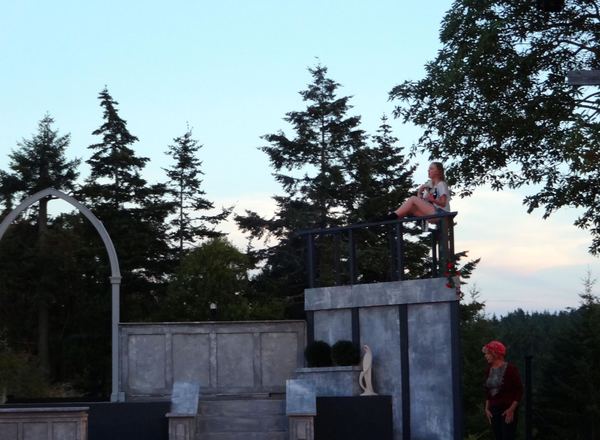 Photo Flash: Closing Week for Island Stage Left's ROMEO AND JULIET Image
