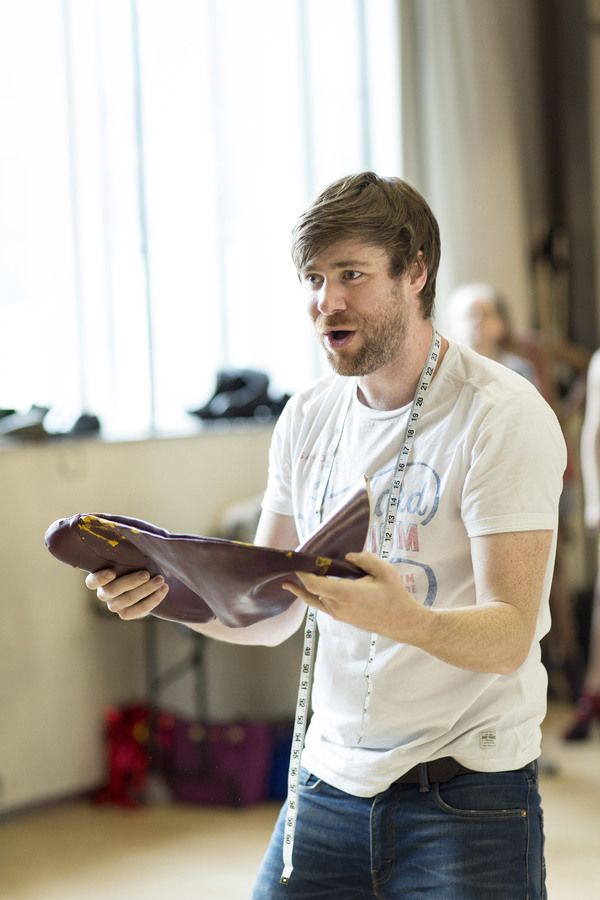 Photo Flash: In Rehearsal with the New Cast of KINKY BOOTS in the West End Image