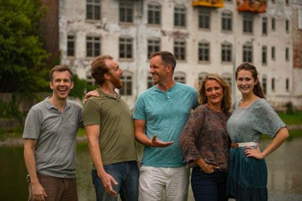 Photo Flash: MAMMA MIA! at the Paramount Theatre Image