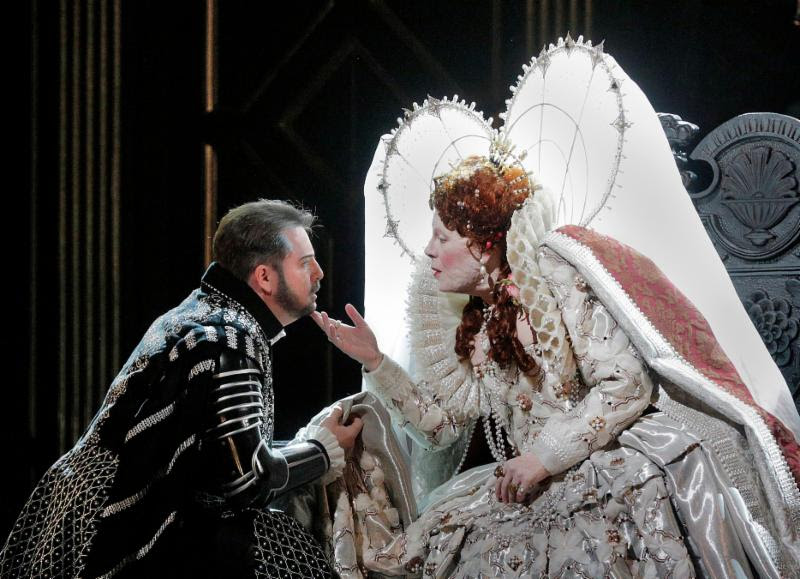 Donizetti's ROBERTO DEVEREUX Coming to THIRTEEN's Great Performances at the Met, 8/28 Image