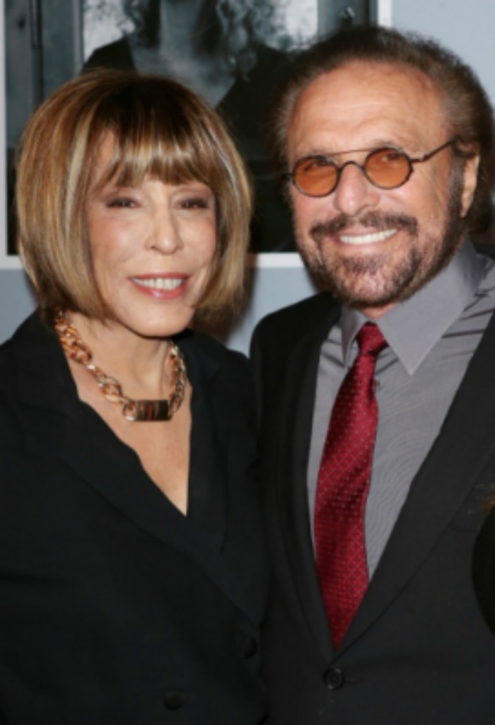 VIDEO: Music Legends Barry Mann and Cynthia Weil Play The Not-So-Newlywed Game With Their San Francisco BEAUTIFUL Counterparts Image