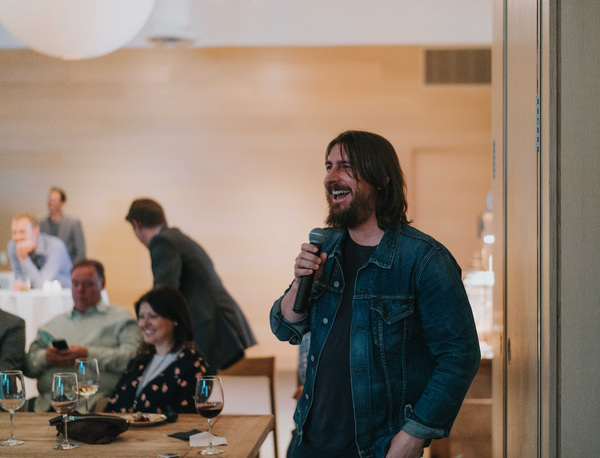 Grammy Award winning producer Dave Cobb engages with Music Row Storytellers honoree H Photo