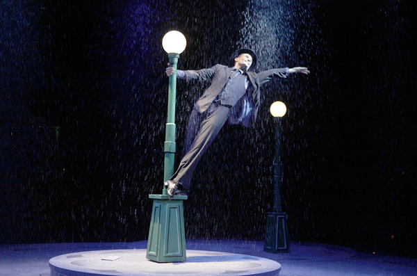 Photo Flash: First Look at North Shore Music Theatre's SINGIN' IN THE RAIN 