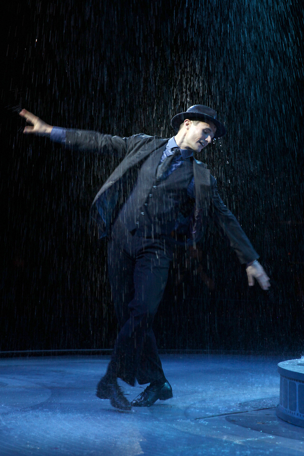 Photo Flash: First Look at North Shore Music Theatre's SINGIN' IN THE RAIN 