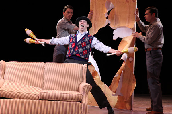 Photo Flash: First Look at North Shore Music Theatre's SINGIN' IN THE RAIN 