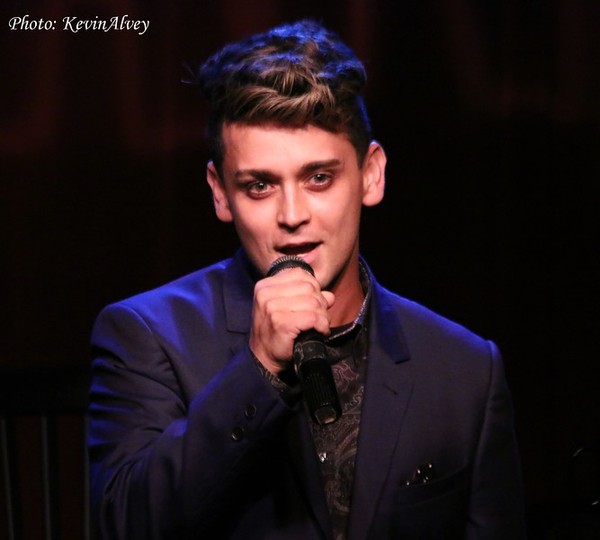 Photo Flash: Show Biz After Hours With Frank DiLella at Birdland! Image