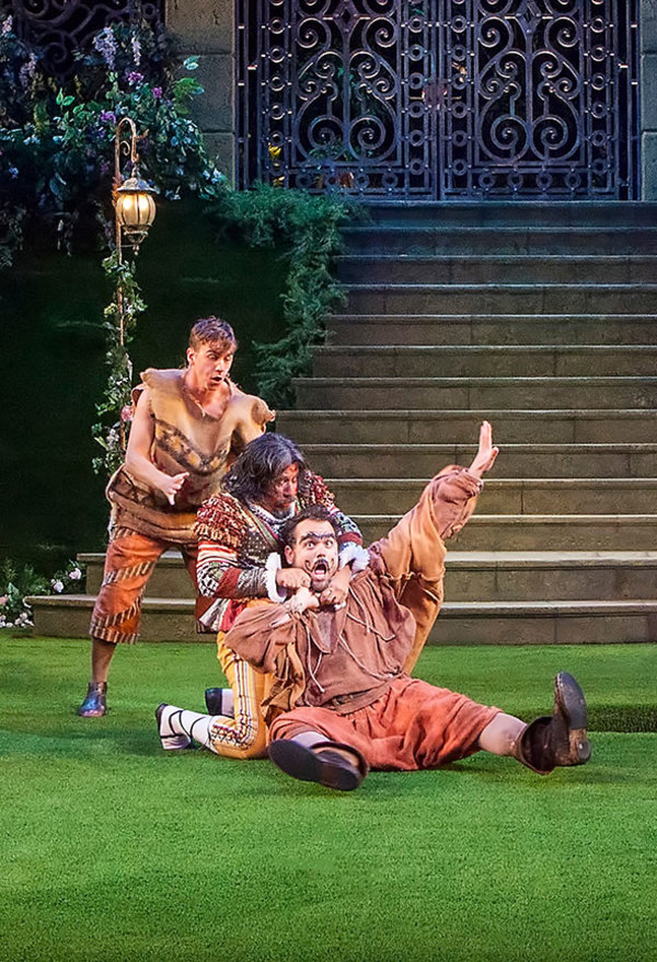 Daniel Petzold as Moth, Triney Sandoval as Don Adriano de Armado, and Greg Hildreth a Photo