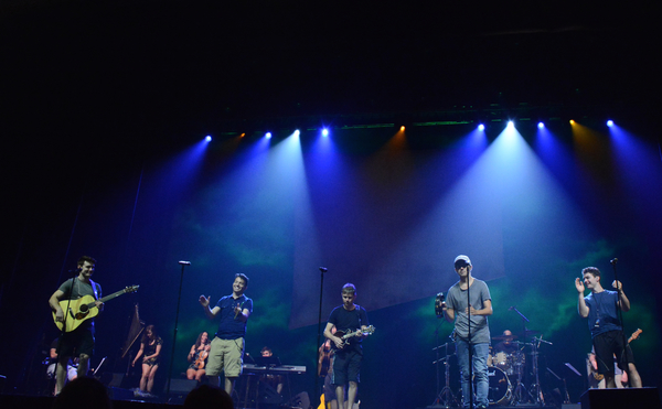 Photo Coverage: Celtic Thunder from Soundcheck to Post Show Image