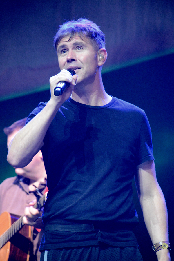 Photo Coverage: Celtic Thunder from Soundcheck to Post Show Image