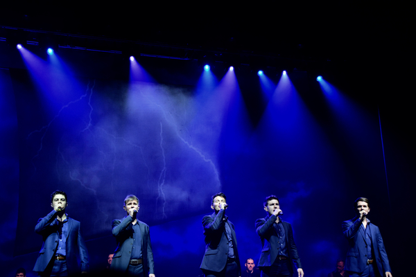 Photo Coverage: Celtic Thunder from Soundcheck to Post Show Image