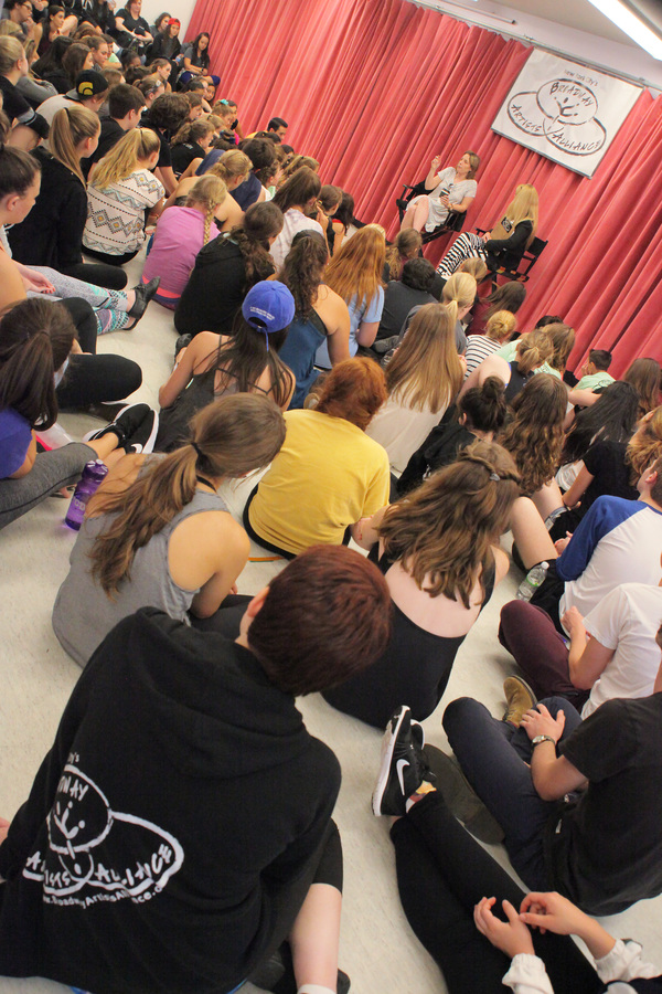 Photo Flash: WAITRESS Star Jessie Mueller Mentors Kids at Broadway Artists Alliance Image