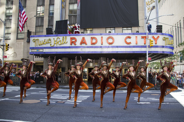 Photo Flash: The Rockettes Prance in CHRISTMAS IN AUGUST Outside Radio City Image